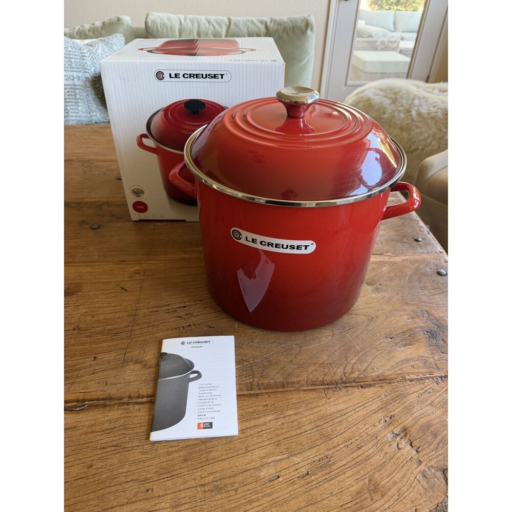 Le Creuset Enamel On Steel 16. qt 28 cm Stockpot Cerise Cherry Red NEW NIB